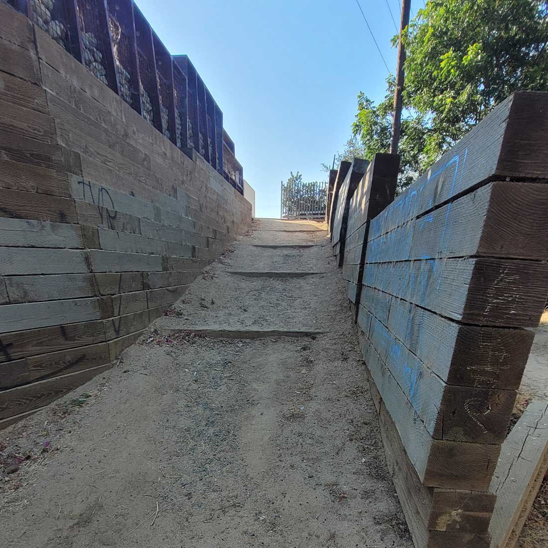 3M-Path-back-to-bridge